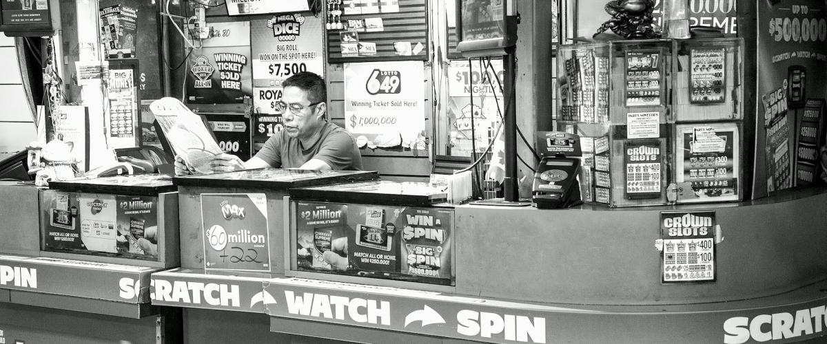 Mann aus Michigan gewinnt 1 Million US-Dollar beim Super Raffle mit einem Los aus dem „glücklichsten Laden“