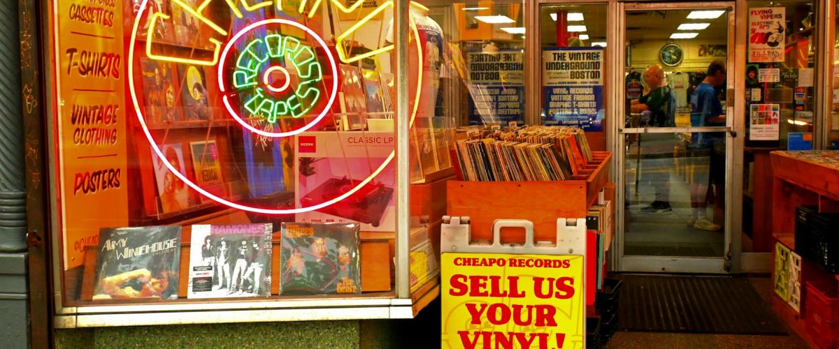 Drei Powerball-Gewinnlose über je 1 Million Dollar im selben New Yorker Geschäft verkauft