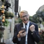 Kalifornische Lotterie bestätigt Obdachlosen als Gewinner des $1-Millionen-Rubbelloses